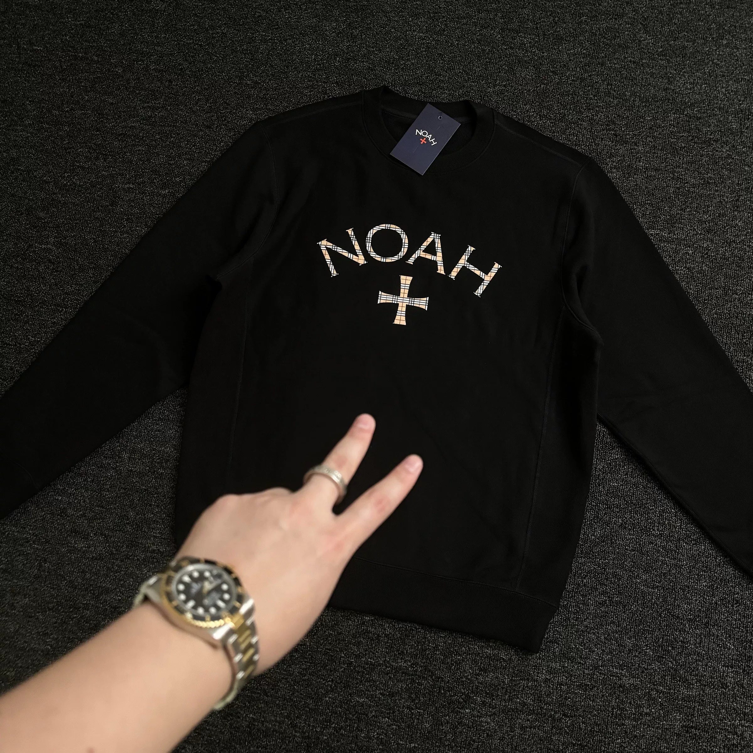 NOAH MARS niche trendy brand checkered cross American casual thread splicing trendy heavyweight round neck sweatshirt