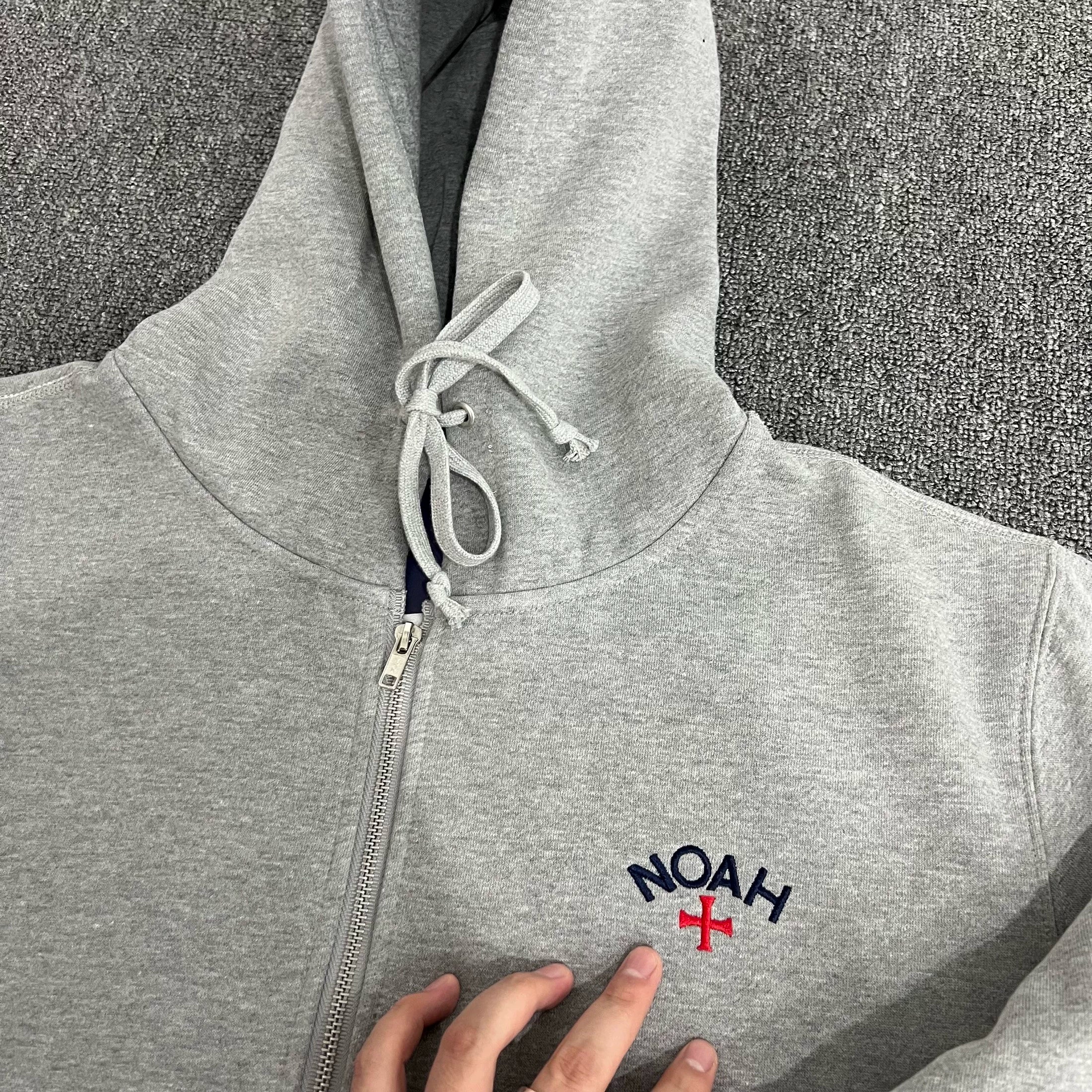 NOAH MARS niche trend brand embroidered small logo cross hooded sweatshirt cardigan trendy gray zipper jacket