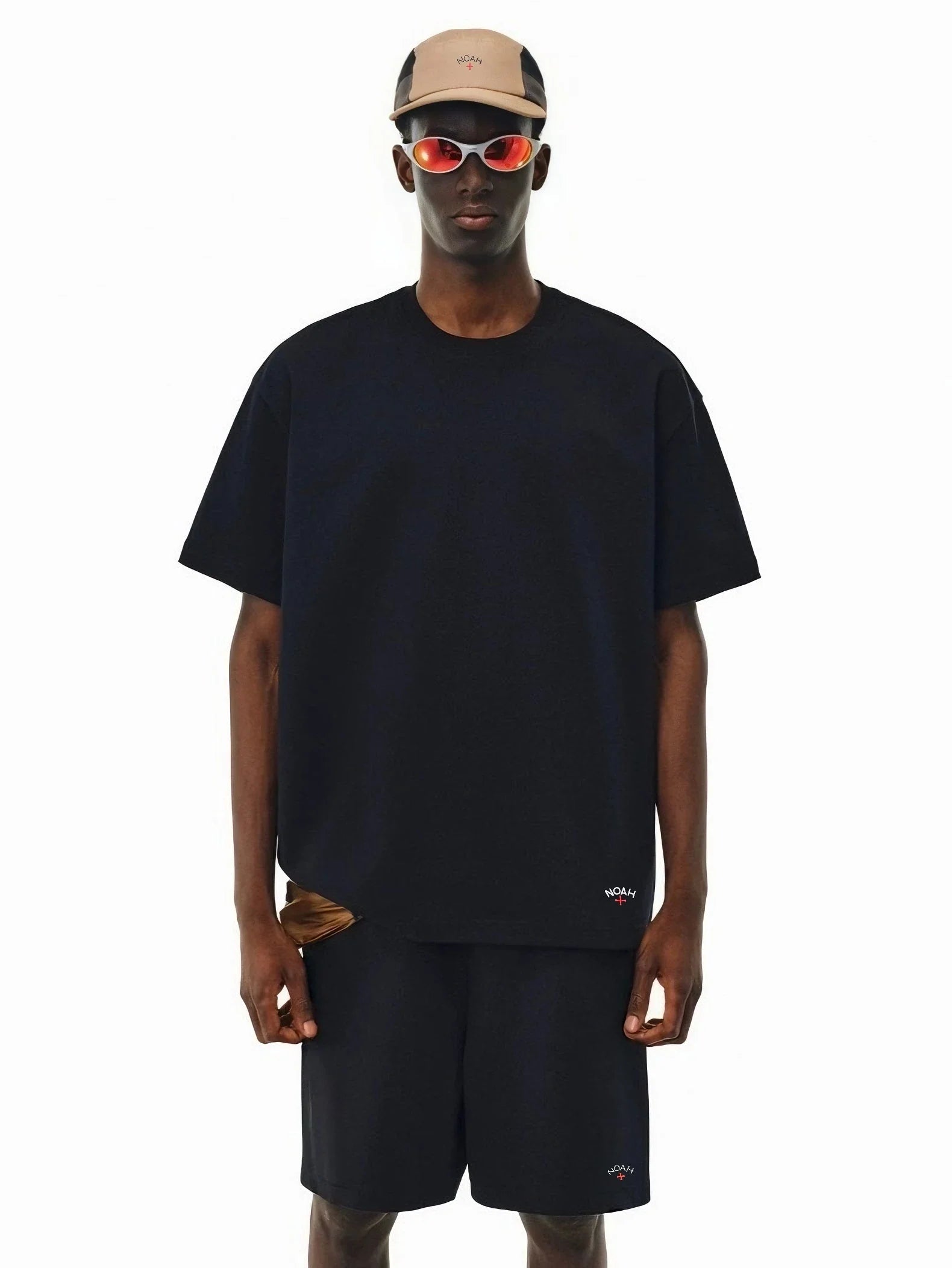 NOAH MARS Embroidered Small Cross at the Left Bottom, Simple and Versatile Casual Men's Cotton Trendy Short Sleeve T-shirt