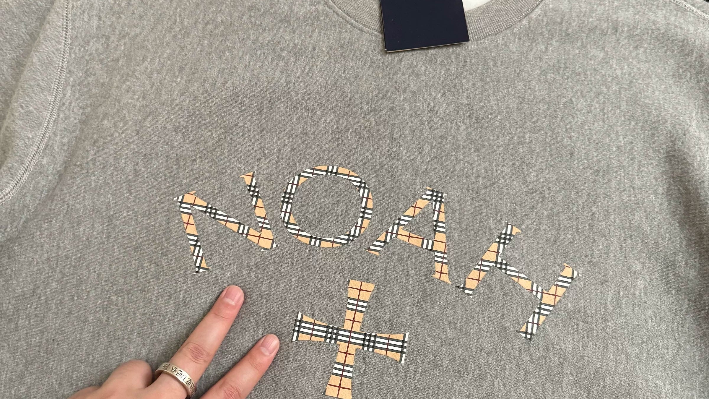 NOAH MARS niche trendy brand checkered cross American casual men's threaded splicing round neck sweatshirt