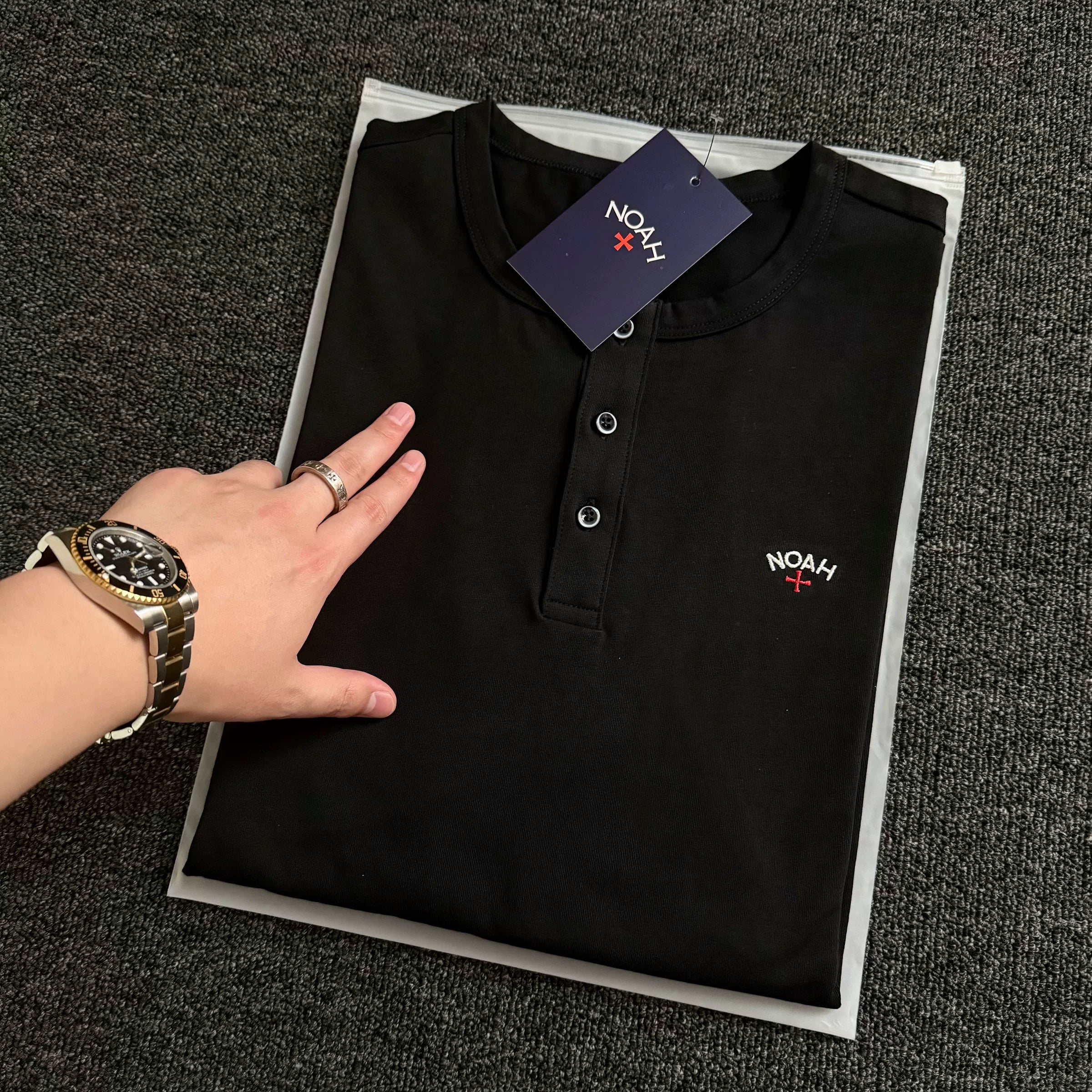 NOAH MARS American casual embroidery small logo cross, new and old money style versatile Henry collar long sleeved T-shirt for men