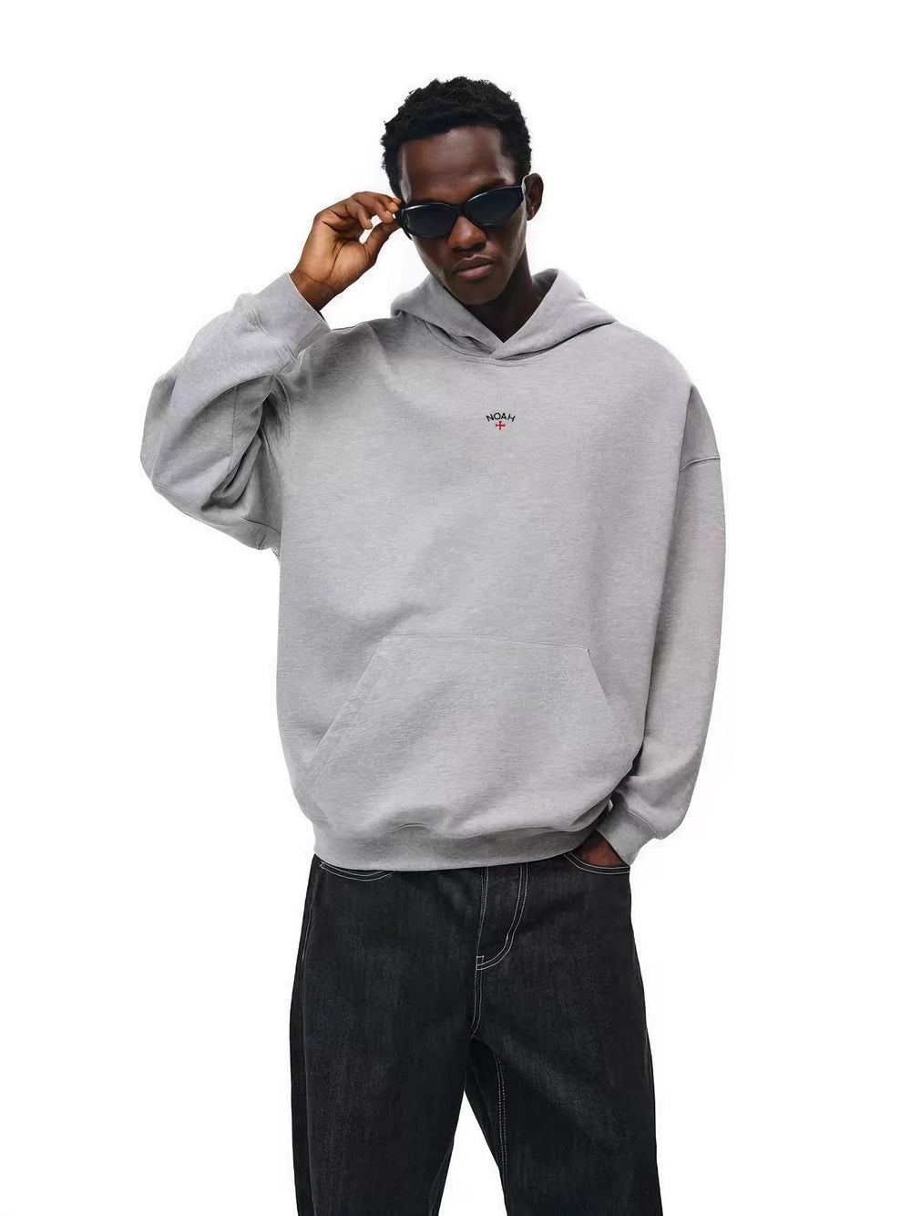 NOAH MARS American casual fashion brand chest small label embroidered cross autumn and winter plus fleece hooded sweatshirt hooded sweatshirt