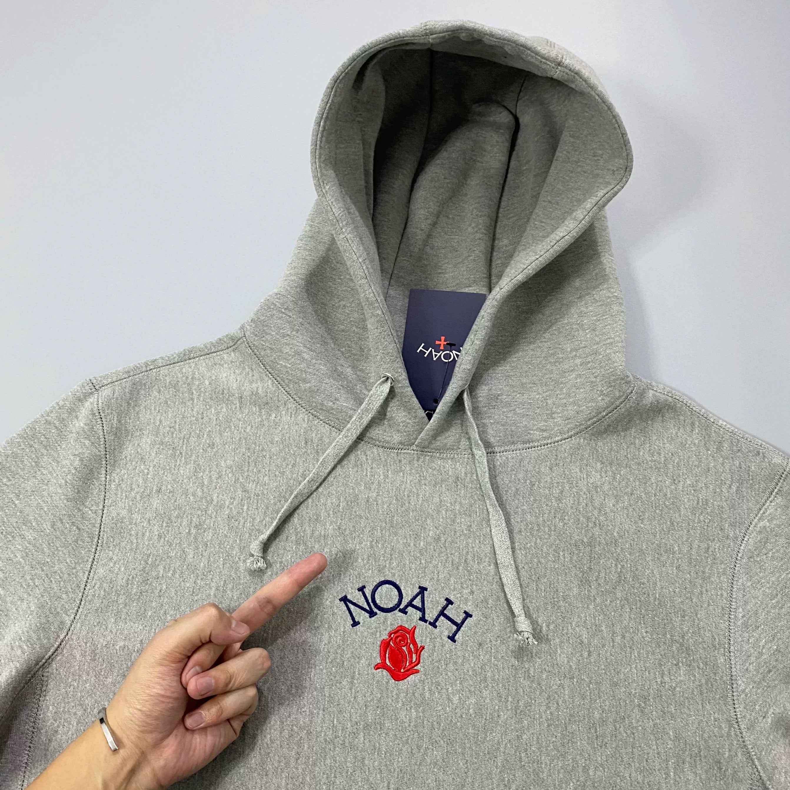 NOAH MARS niche trendy brand small rose embroidery American casual heavyweight thread splicing trendy hooded sweatshirt