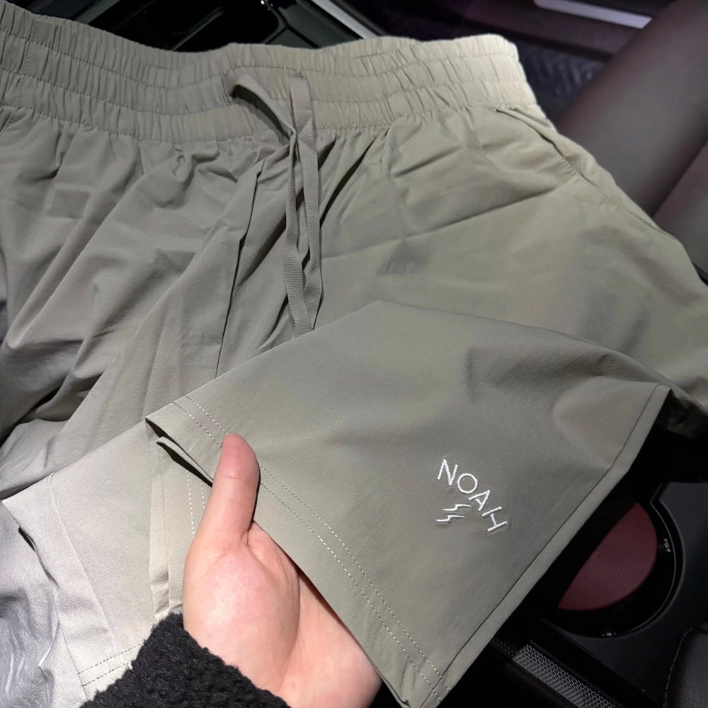 NOAH MARS Lightweight Breathable Speed Drying Sports Pentagram Shorts for Summer Outdoor Fitness American Casual Shorts for Men