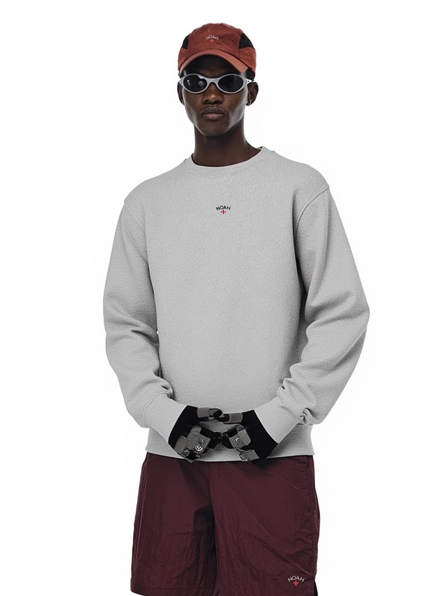 NOAH MARS niche trendy brand chest badge embroidered cross American casual thread splicing round neck sweatshirt