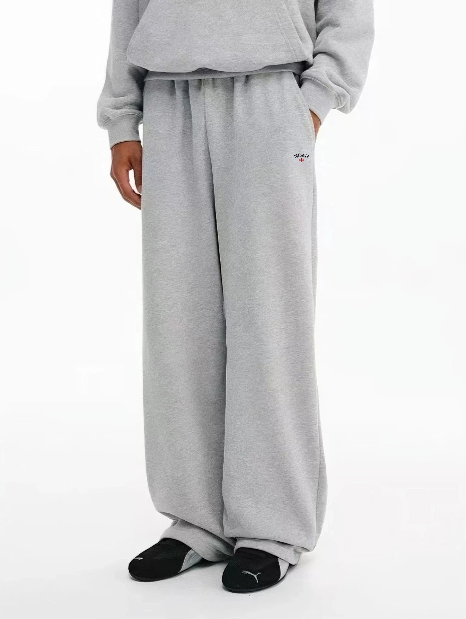 NOAH MARS logo embroidered cross looped micro flared sweatpants, sports and casual pants, men's versatile pants