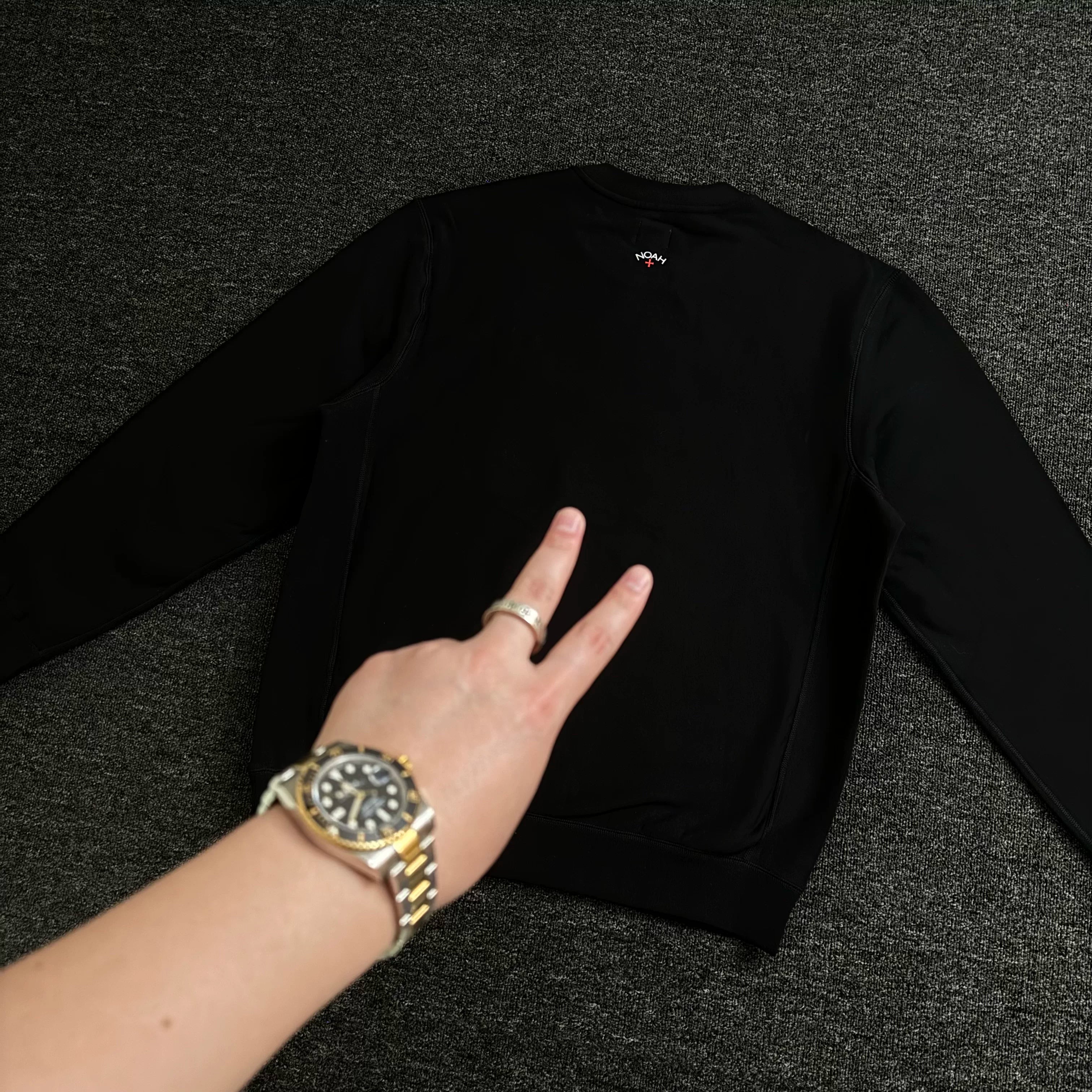 NOAH MARS niche trendy brand back small logo cross American casual versatile thread splicing round neck sweatshirt